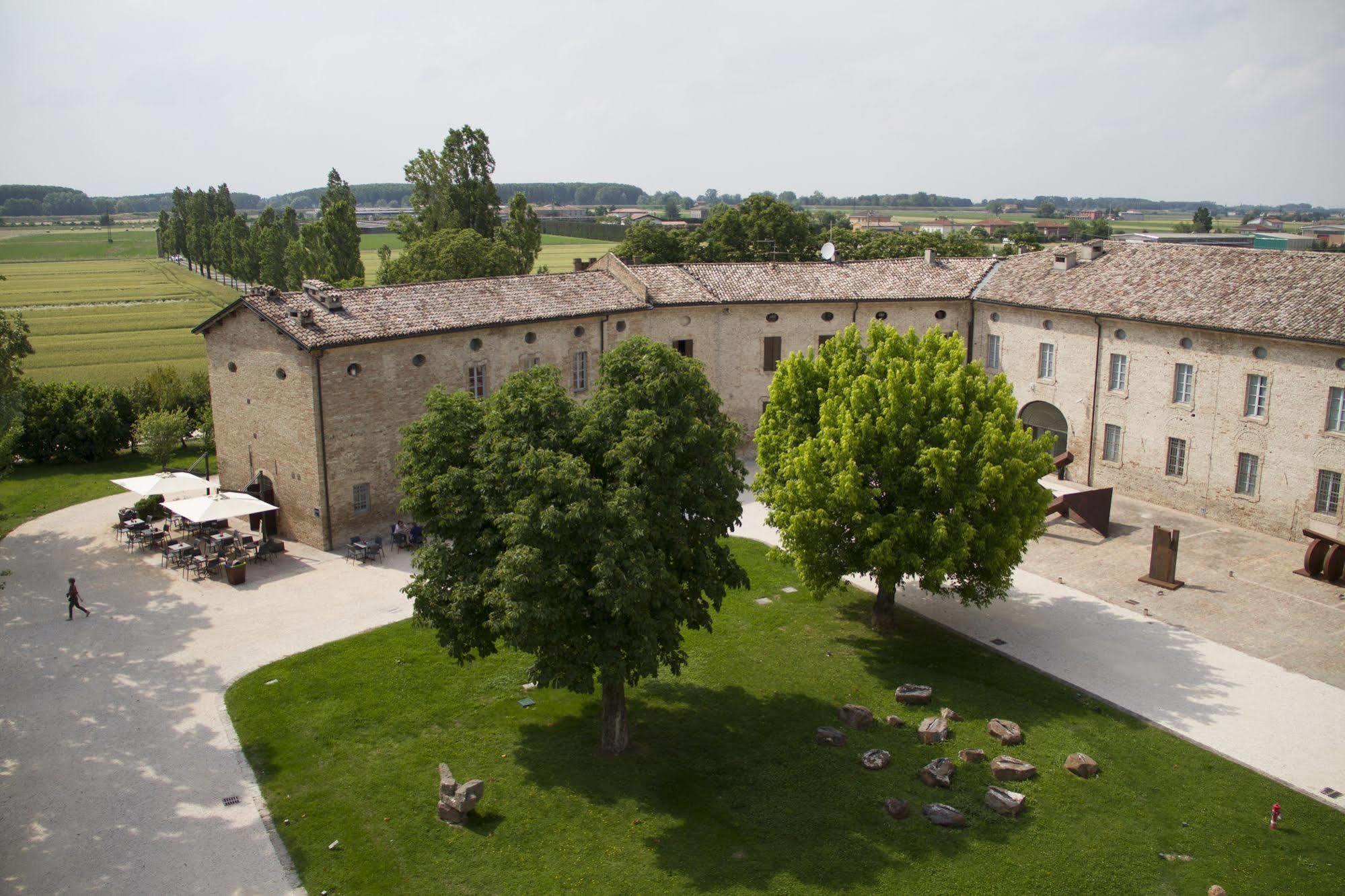 Locanda Abbazia Di Valserena - Csac بارما المظهر الخارجي الصورة